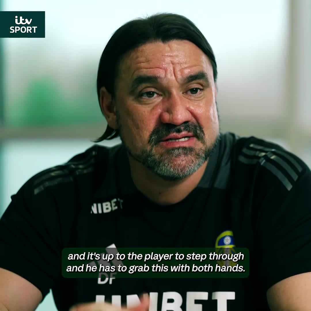 "Players need confidence and rhythm in order to develop and to grow" 📈 Daniel Farke and Dan James reflect on the winger's progression at Leeds United EFL | Leeds United (C)