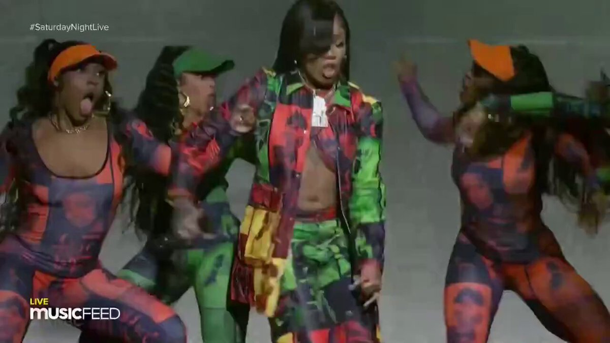 the live version of “Yeah Glo” is eating if for me.