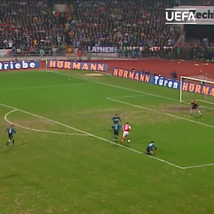 Ray Parlour's hat-trick against Werder Bremen, 2000.