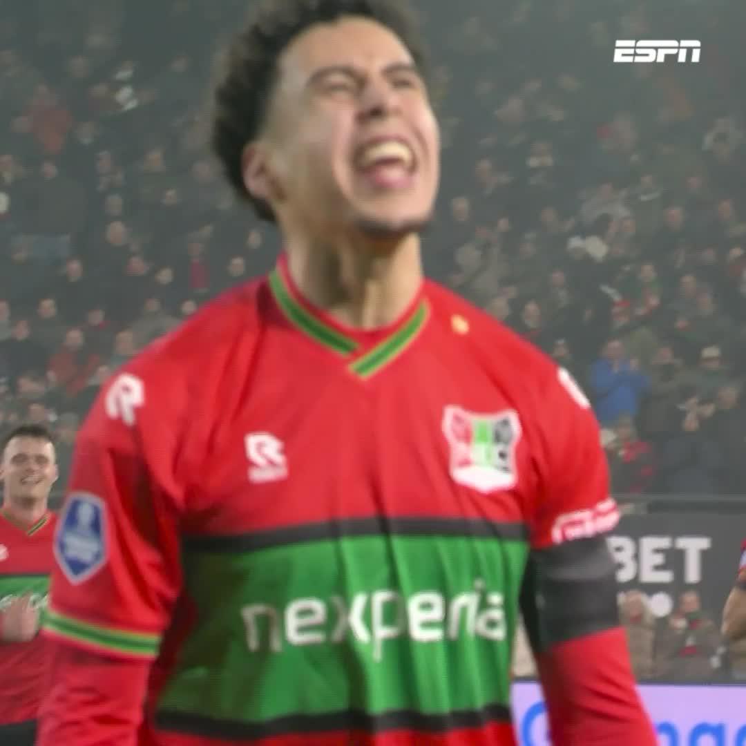 Sami Ouaissa is de naam! Een schitterende vrije trap ๐๐ซ #necfor