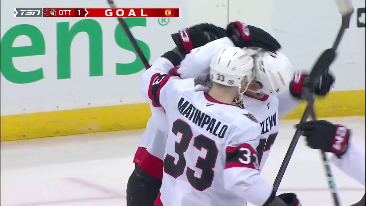 FIRST NHL GOAL ALERT! 🚨 Congratulations, Zack Ostapchuk! 📺: @NHLNetwork
