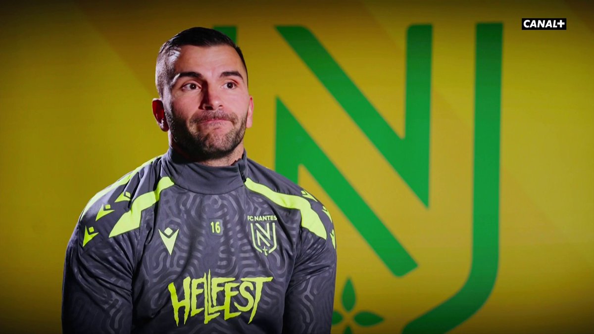 🚨 Anthony Lopes 🇵🇹 sur ses derniers mois à l’OL : « C’était 𝗹𝗮 𝗽𝗲́𝗿𝗶𝗼𝗱𝗲 𝗹𝗮 𝗽𝗹𝘂𝘀 𝗱𝘂𝗿𝗲 de ma carrière. 🗣 » 🎥 CANAL+ Foot