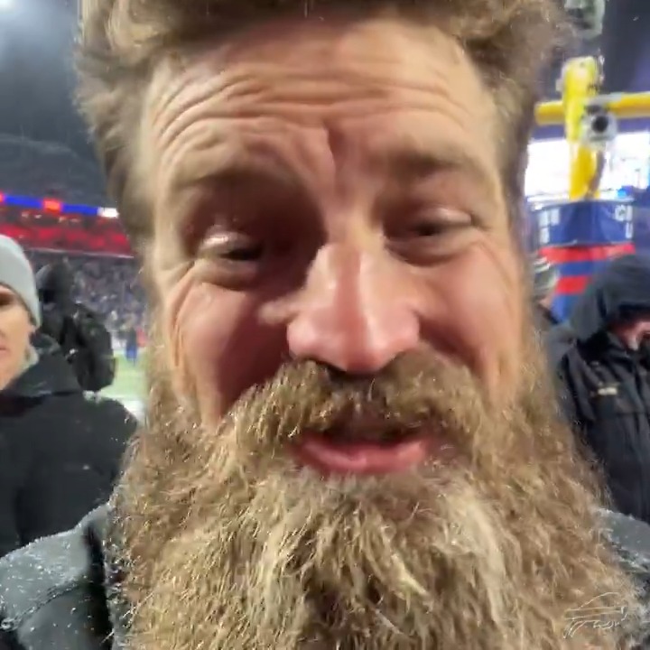 .Ryan Fitzpatrick is a national treasure. #BALvsBUF | #BillsMafia