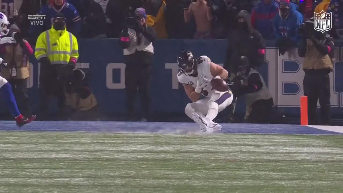 Con este error de Andrews los Bills avanzan a la final de la AFC!!! Impresionante, va a soñar el jugador de los Ravens con este momento!! Quién es su favorito?? Kansas o Buffalo?
