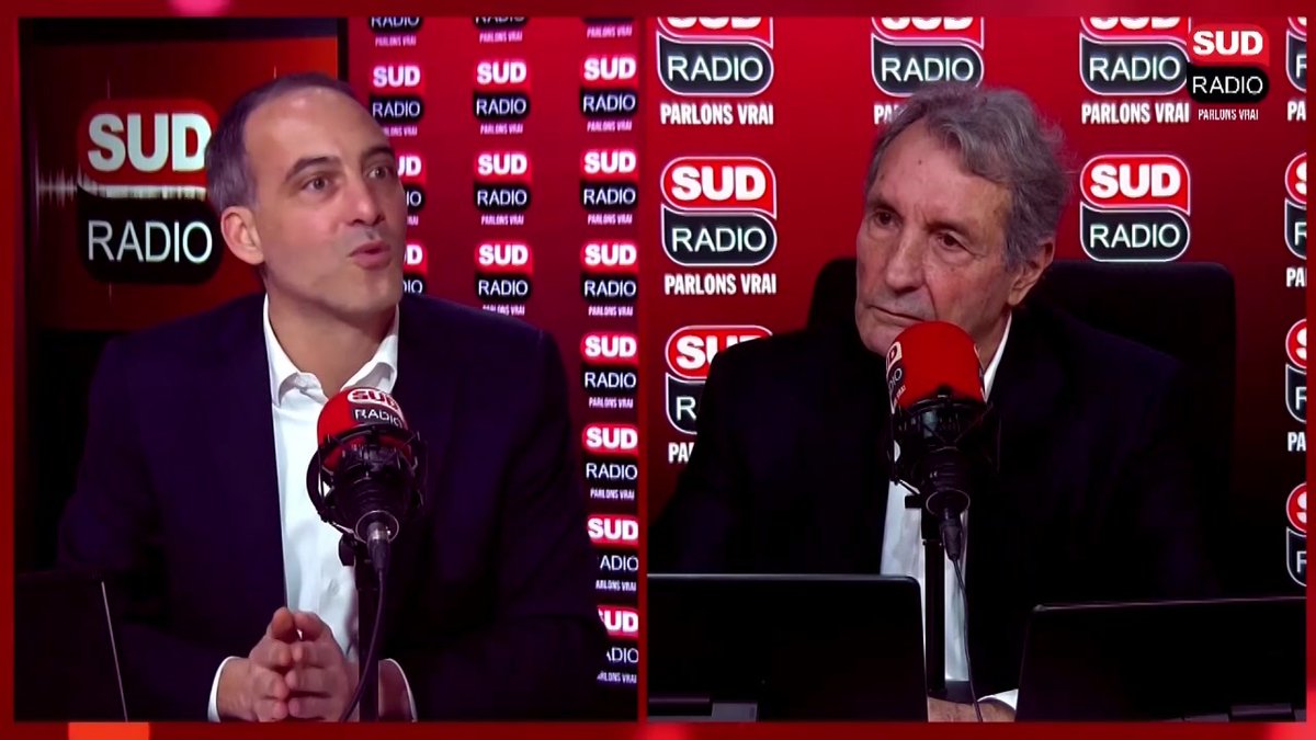 Investiture de Donald Trump : "Eric Zemmour, Sarah Knafo, Marion Maréchal célèbrent la soumission (...) Ce sont des pseudo-patriotes qui étaient déjà les premiers à s'aplatir, ventre plat, face à Vladimir Poutine" lance Raphael Glucksmann