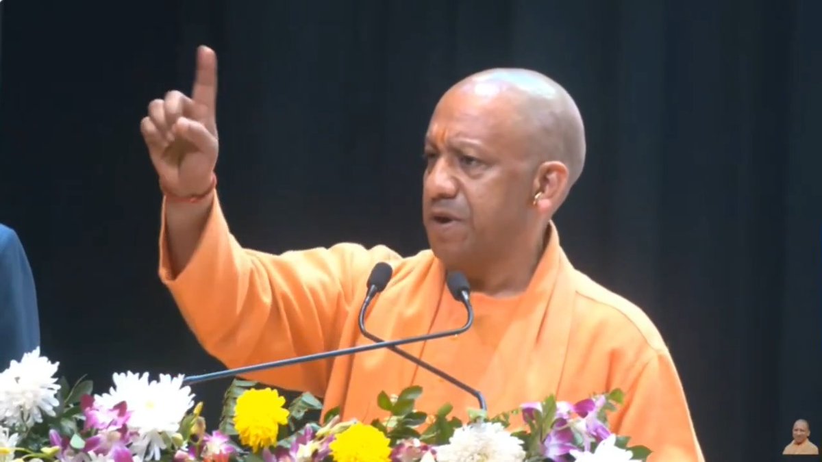 बाबा साहब डॉ. भीमराव आंबेडकर जी से संबंधित पांच स्थानों पर अंतरराष्ट्रीय स्मारक बनाने का काम भारतीय जनता पार्टी ने किया है… कांग्रेस ने अपने नेताओं के बड़े-बड़े स्मारक बनाए, लेकिन बाबा साहब का एक भी स्मारक नहीं बनवाया, एक भी स्मारक नहीं बनने दिया...
