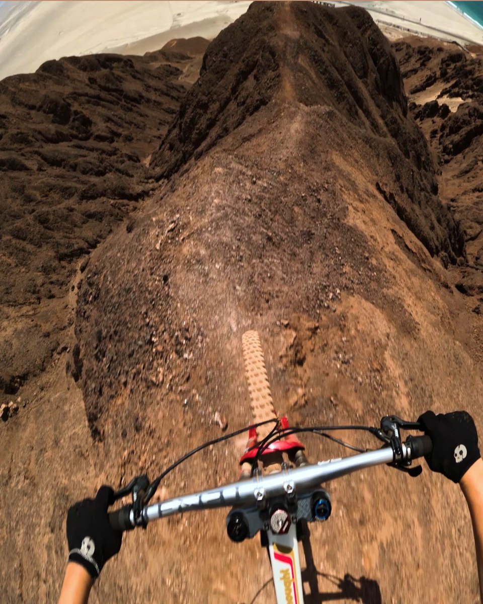 Ocean views + narrow spines—just another day in the office for #GoProAthlete Dominique Ohaco 👏 Shot on #GoProHERO13 Black + the new Ultra Wide Lens Mod. Did you know that the new HB-Series Ultra Wide Lens Mod enables expansive vertical video that's ready for social media, without having to rotate the camera? #GoPro #GoProMTB #MTB #MountainBike #POV