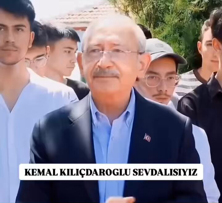 400 km yolu neden yürüdük Adalet için yürüdük Adalet gelsin diye Anladılar mı peki o yürüyüşü Tabiki hayır Kemal beyi herkes eleştirir ama onu anlamak zeka gerektirir NOKTA Kemal Kılıçdaroğlu