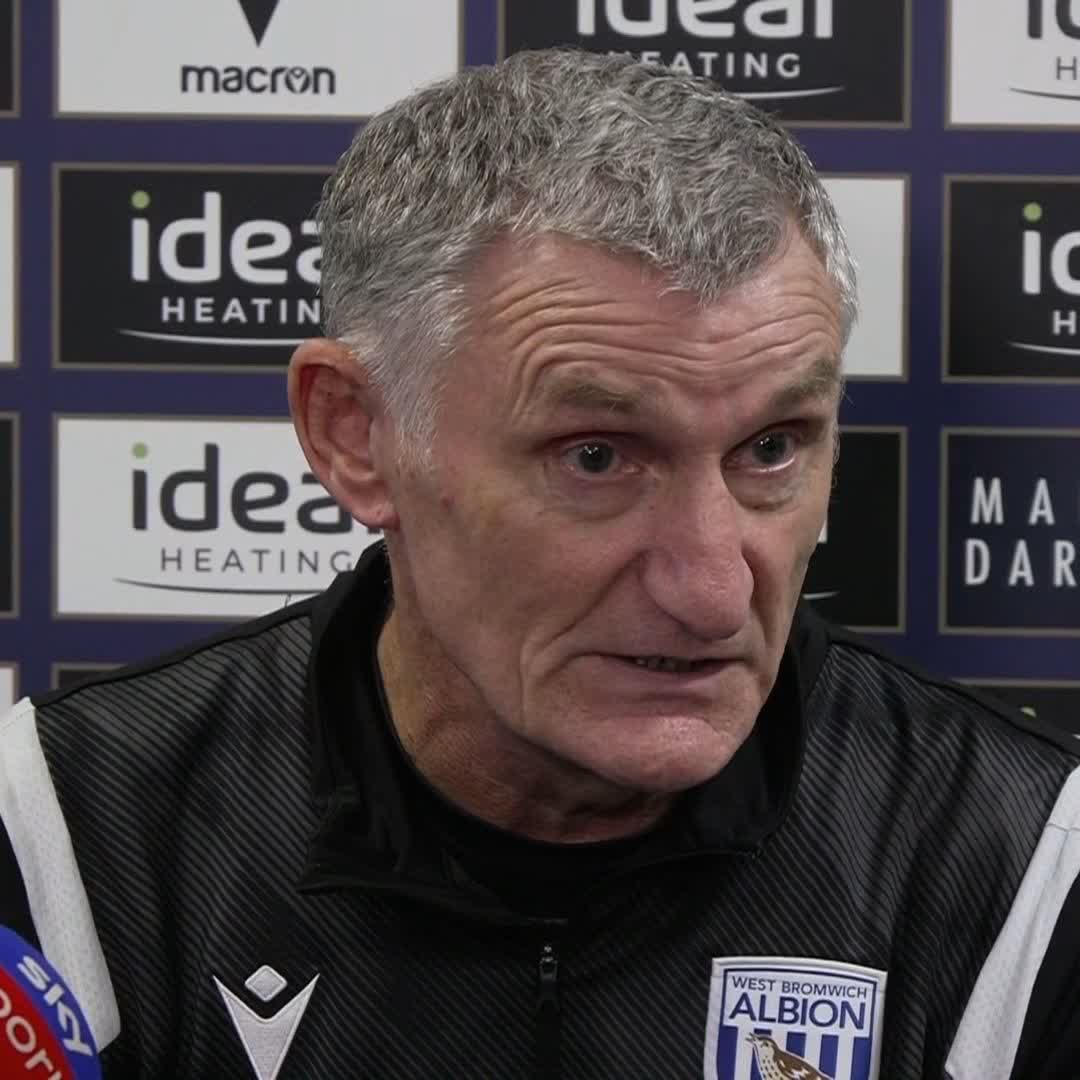 “There are some really dark days. I thought as a big, strong man, I was going to cruise through it; there were days when I would collapse but then see my phone with 20 messages of support. You need that.” Amazing to see Tony Mowbray back in the game. ❤️