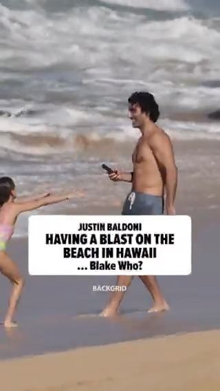 #JustinBaldoni looked joyful and relaxed on the beaches of Maui, Hawaii, despite his ongoing nasty legal battle with his #ItEndsWithUs co-star #BlakeLively. Here's all we know about how he's doing 👉 🎥: BACKGRID