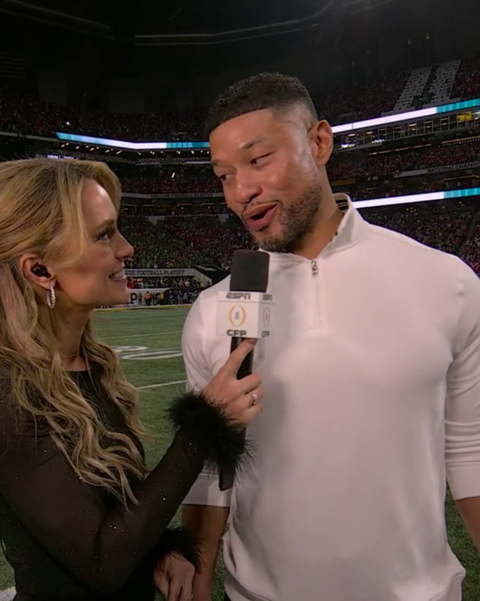 "We're not underdogs, we're some dogs!" Marcus Freeman's pregame message to his team 🔥
