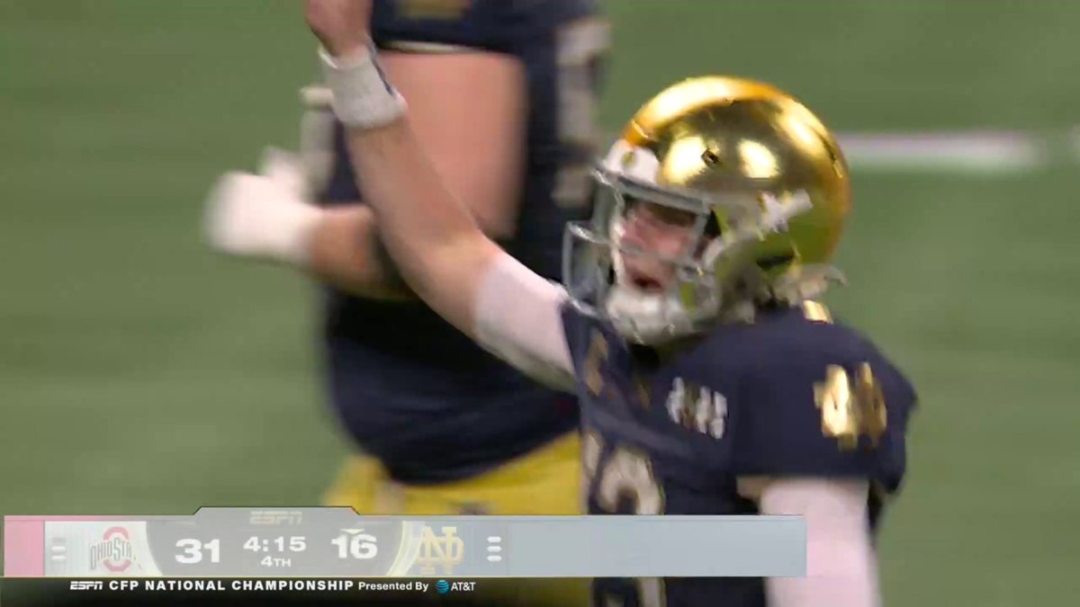 LEONARD TO GREATHOUSE FOR A BEAUTIFUL TOUCHDOWN AND THEN THE 2-PT CONVERSION 😱 NOTRE DAME ISN'T GOING DOWN WITHOUT A FIGHT‼️ 📺 ESPN