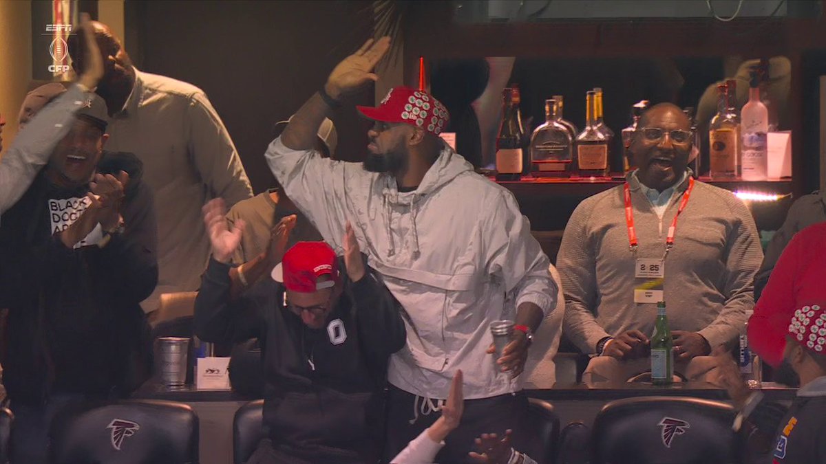 Will Howard's family, LeBron and Ryan Day's reactions to Howard's dagger to Jeremiah Smith 🙌