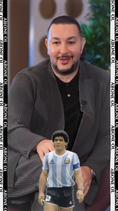 -Messi mi, Maradona mı? Necati Ateş: "Maradona." Osimhen mi, Icardi mi? Necati Ateş: "Icardi."