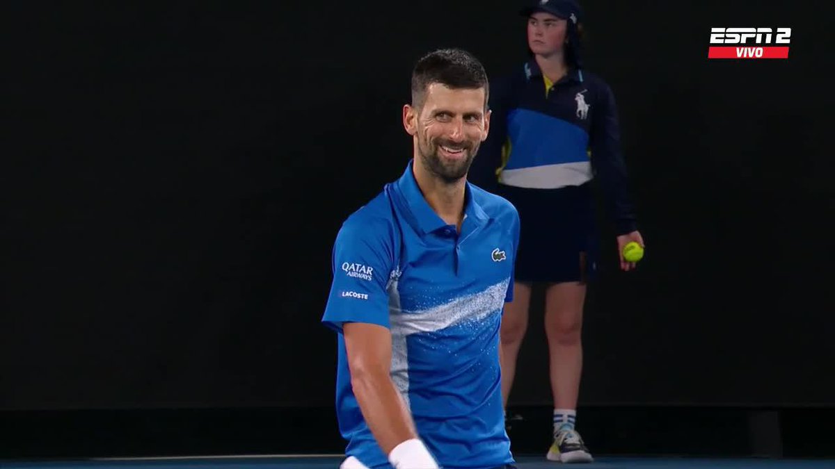 ¡DJOKOVIC ESTÁ INDOMABLE! ¿Vieron lo que hizo contra Alcaraz? 📺 Mirá el #AO2025 en #DisneyPlus