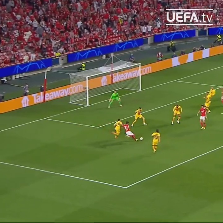 Darwin double ⚽⚽ #UCL