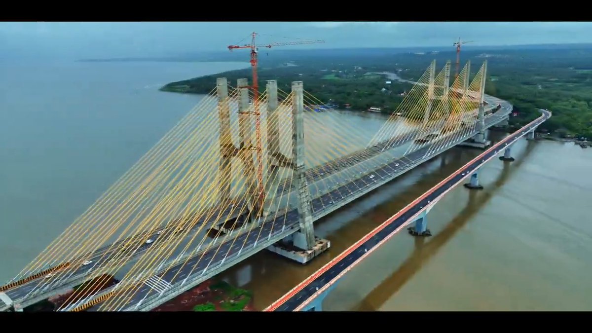 गोवा में ₹4200 करोड़ की लागत वाली 6 राष्ट्रीय राजमार्ग 🛣 🌉 परियोजनाओं का लोकार्पण और शिलान्यास। #PragatikaHighway #GatiShakti