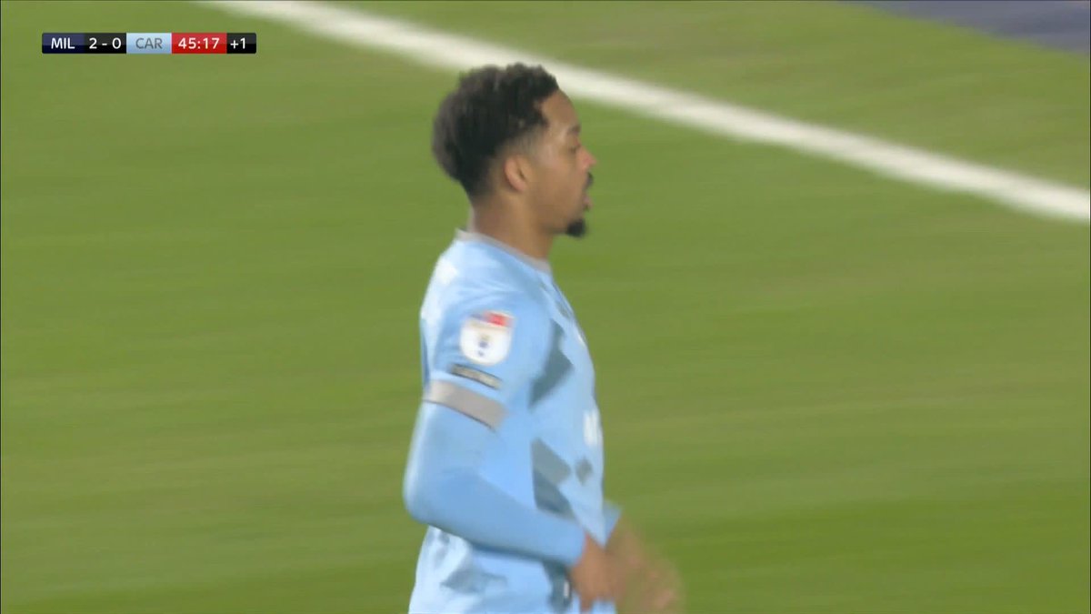 Chris Willock pulls one back for Cardiff City with a brilliant finish ☄️