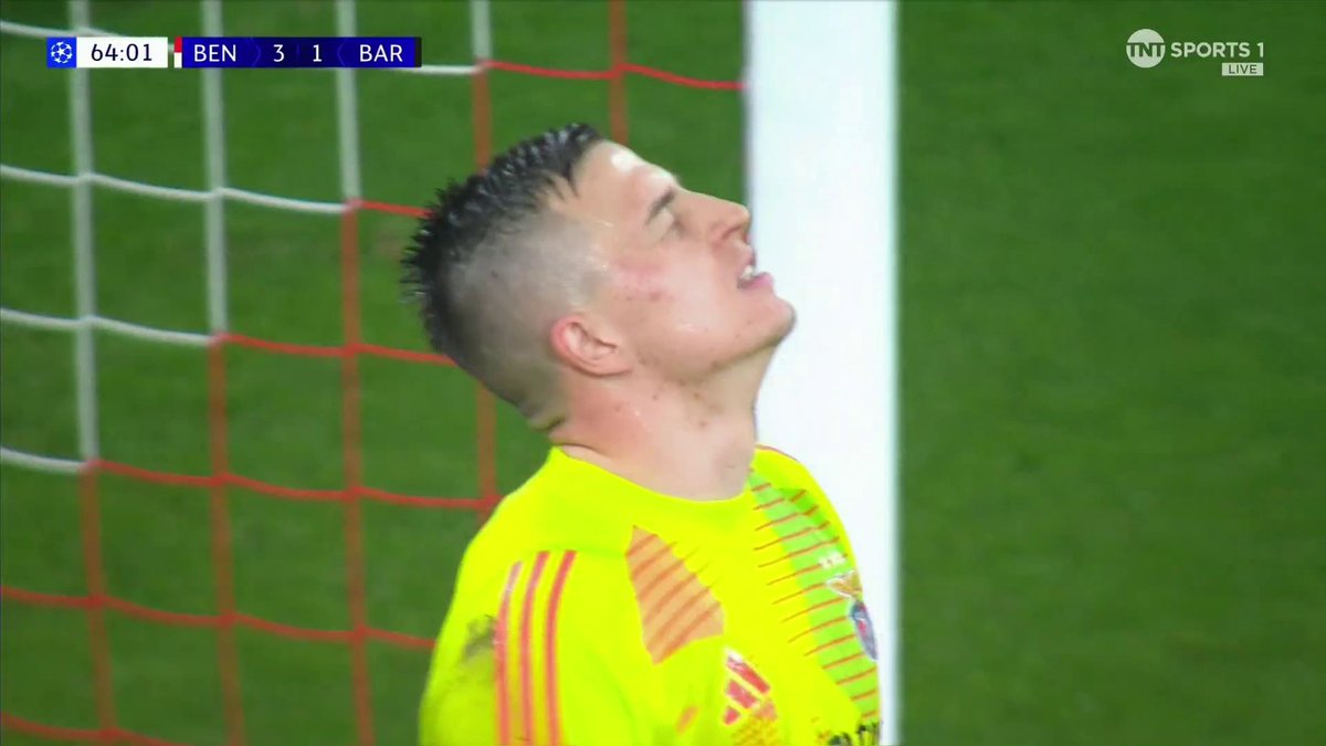 RAPHINHA HAS JUST SCORED ONE OF THE WEIRDEST GOALS YOU’LL EVER SEE😂😂😂