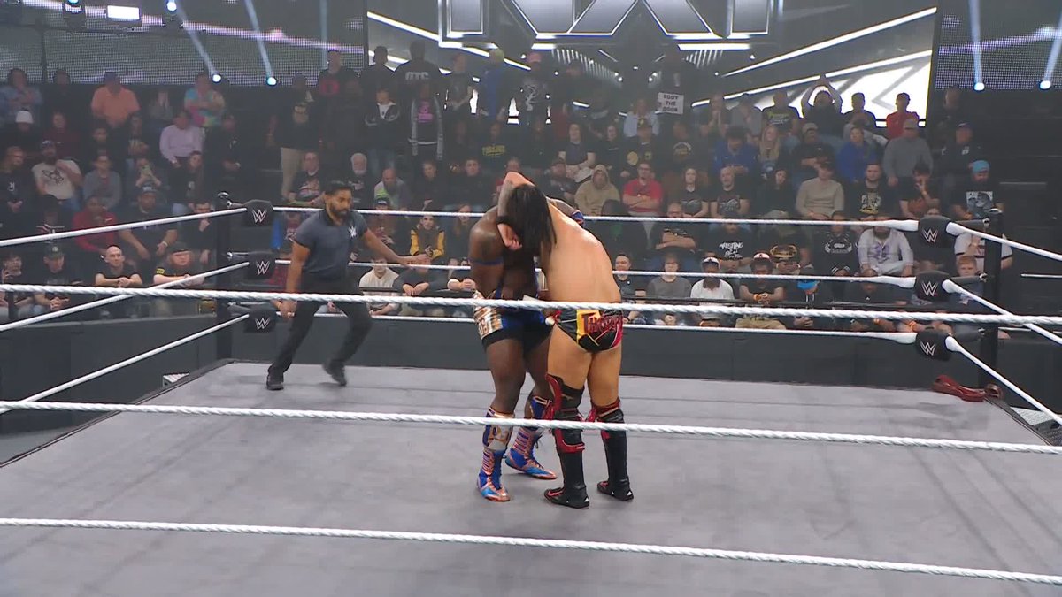 😳 😳 😳 •𝕸𝕯𝕶• almost had the champ! #WWENXT