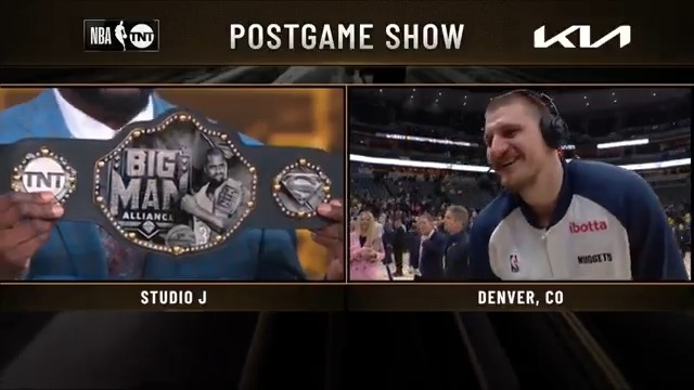 "As the President of the Big Man Alliance, I made this belt for you" ❤️🥹 Shaq &amp; Jokić share a moment on the Postgame Show ✨