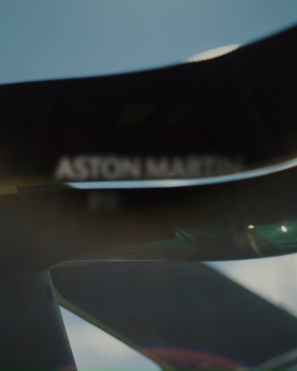 Providing the most exhilarating track driving experiences around the world’s most iconic tracks. Aston Martin UNLEASHED Discover 2025 experiences: #AstonMartin #UNLEASHED #INTENSITYDRIVEN