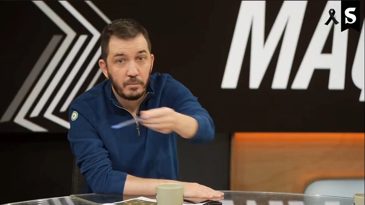 Emre Özcan: "Osimhen'in bitiriciliği, Icardi'nin üç gömlek altında. Onda bunun olmaması, arka üçlünün de profiliyle beraber zaman zaman eksi yazıyor. Bu periyot, bence biraz bunun üzerinden okunması gereken bir durum."