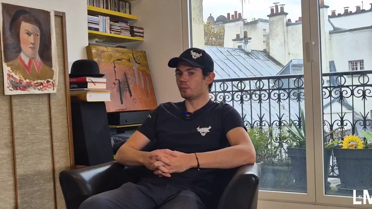 Il parle français, alors soyez attentifs ! Un autre extrait qui résume la situation de manière différente, avec moins de simplisme, la situation des grandes familles et des fortunes françaises, mettant en lumière non seulement leur position dominante, mais aussi l’hypocrisie manipulatrice qu’elles emploient pour préserver leur pouvoir et influencer les structures sociales et économiques à leur avantage.