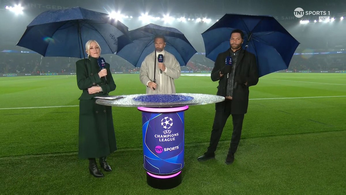 "I think they're hitting form at a time where things are starting to get serious" Are Man City getting back to their best? 🧐 🎙Lynsey Hipgrave | 📺 TNT Sports & discovery+ UK