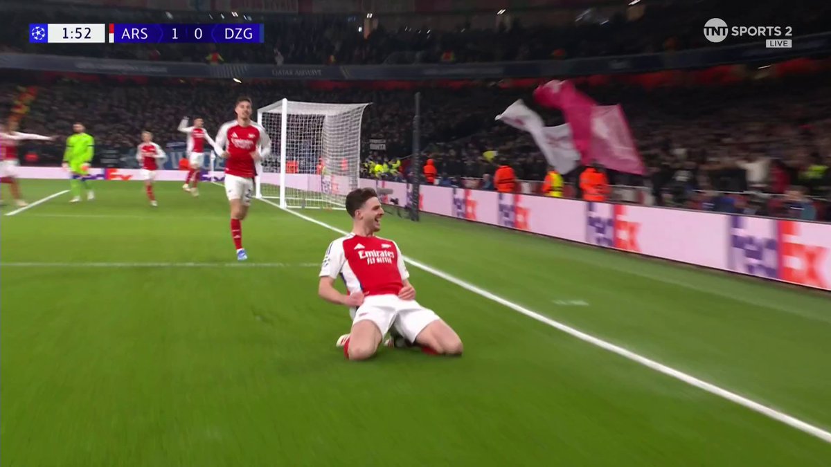 Declan Rice fires in an early opening goal for Arsenal 😮‍💨 Clinical forward play! 📺 TNT Sports &amp; discovery+ UK
