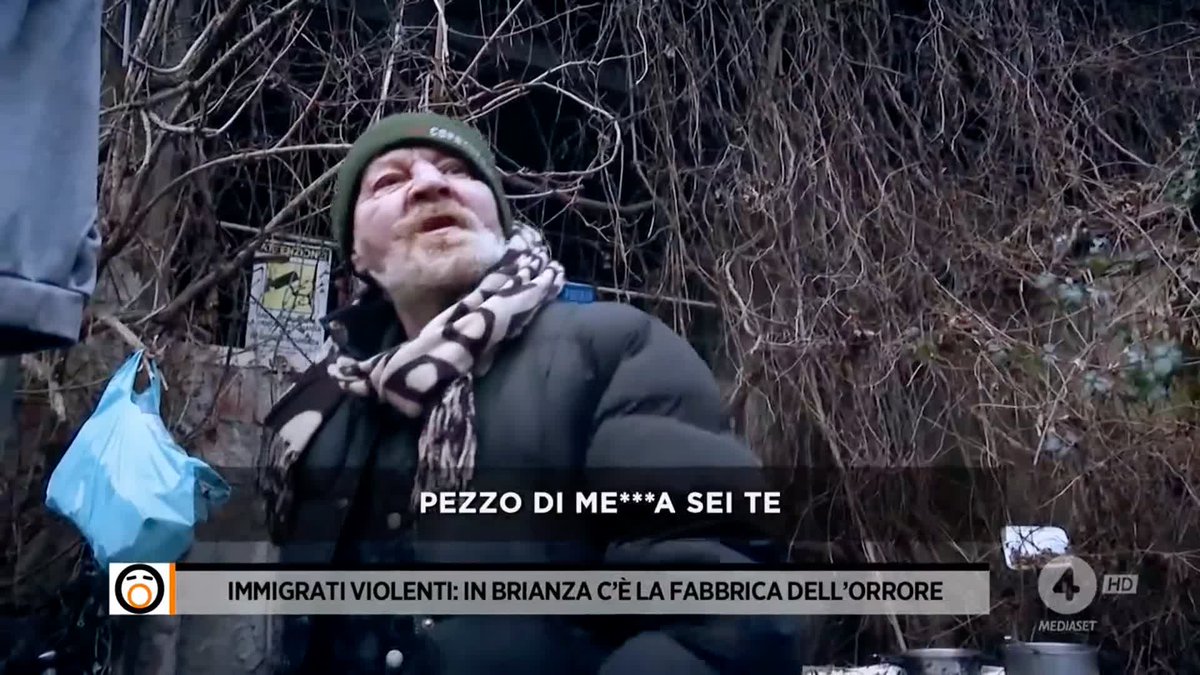 A #Varedo, in provincia di Monza e della Brianza, c'è una fabbrica abbandonata in cui regnano il degrado e l'illegalità. Siamo andati a vederla e questa è stata l'accoglienza! Il servizio di Francesco Leone a #Fuoridalcoro è su Mediaset Infinity