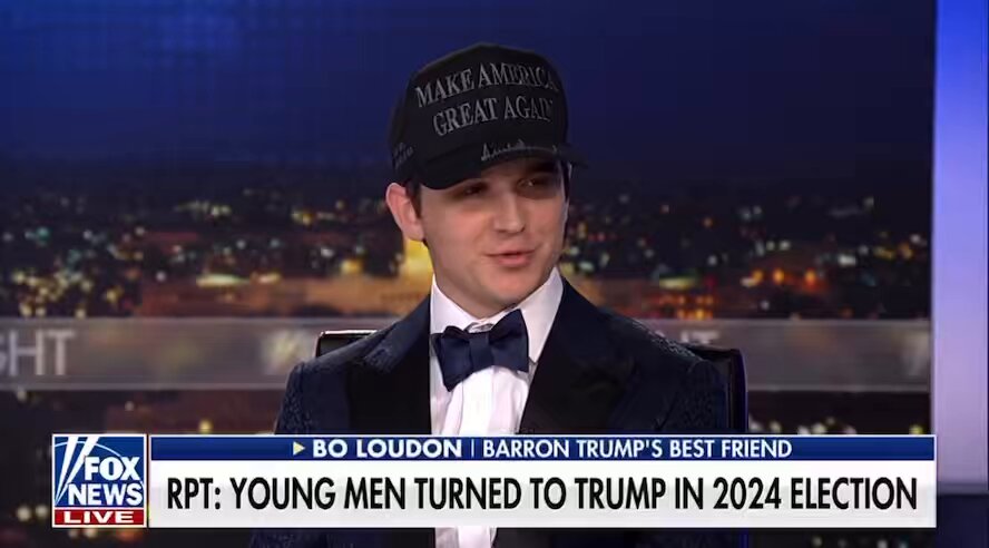 I met with Snoop Dogg backstage at the Crypto Ball during President Trump's inaugural festivities. Snoop went from doing a mock assassination of Trump in 2017 to now jumping on the pro-Trump bandwagon. President Trump needs new haters! The old ones became fans!
