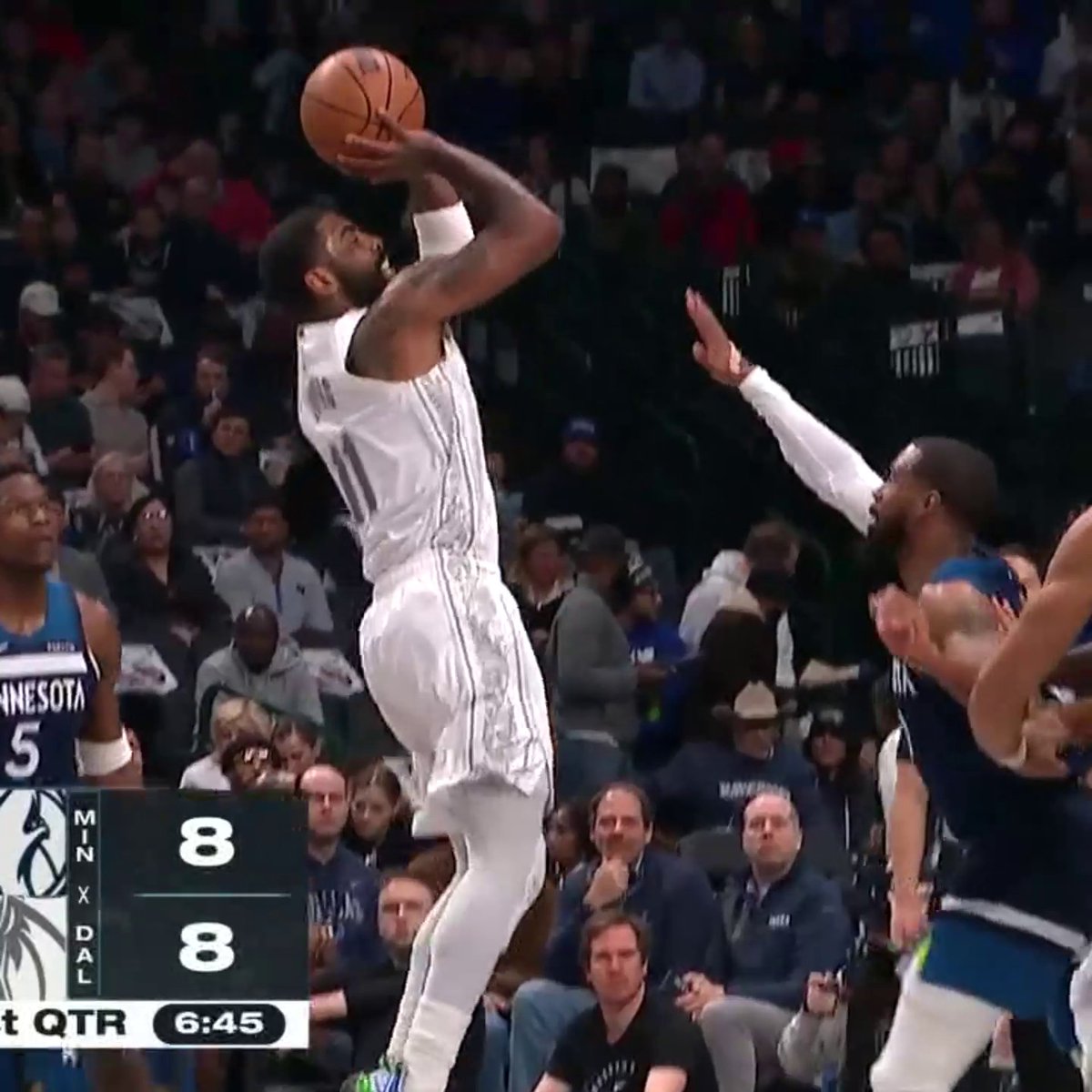 Kyrie passes 18,000 career points with this bucket 🔥 Wolves-Mavs on ESPN 🍿