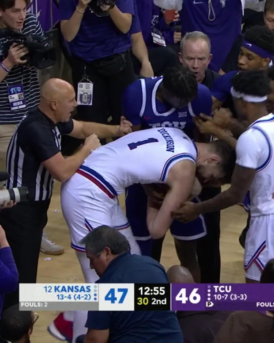 They didn't stop wrestling for the ball 😅 Things are getting chippy between No. 12 Kansas and TCU 👀