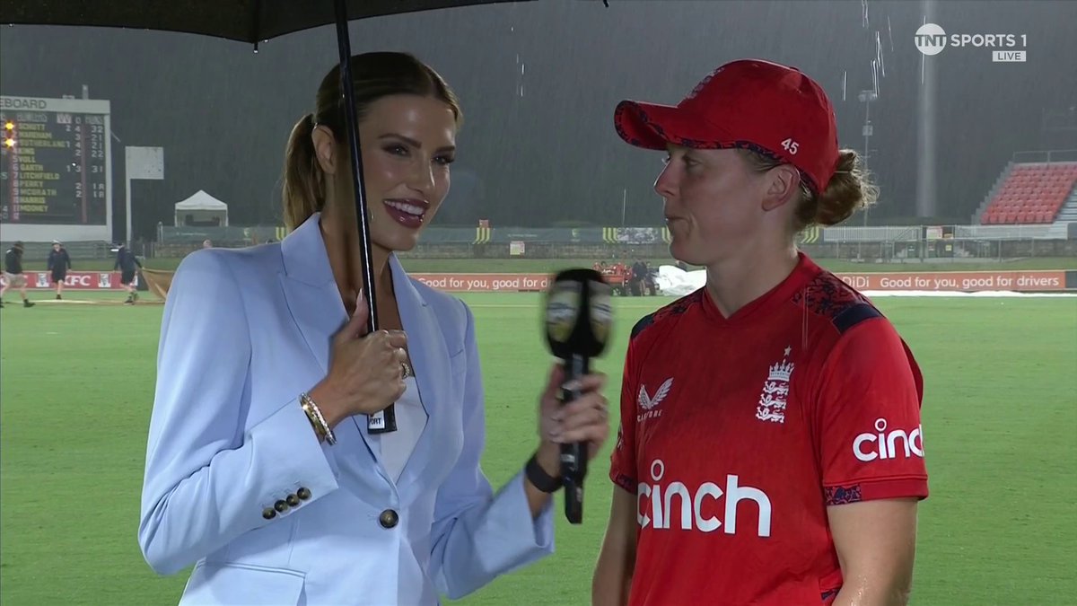 “It was definitely on for sure!” England captain Heather Knight is disappointed with how the 2nd T20 ended ☔️ 📺 Watch #AUSvENG on TNT Sports & discovery+ UK