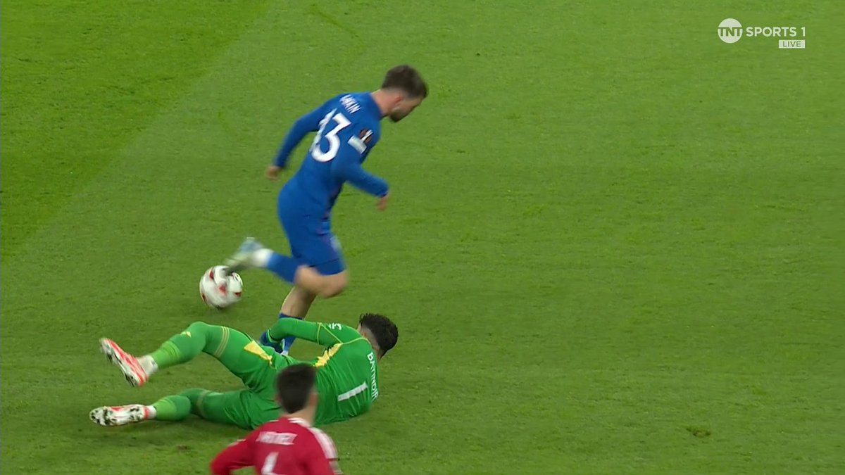 "He's got to finish that." Rangers come close to taking the lead at Old Trafford inside the opening ten minutes ⏰ 📺 TNT Sports &amp; discovery+ UK