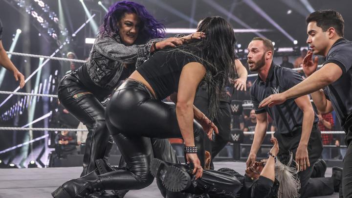 As GIULIA = ジュリア shows her respect to Bayley, @CoraJadeWWE and roxanne crash the party. #WWENXT