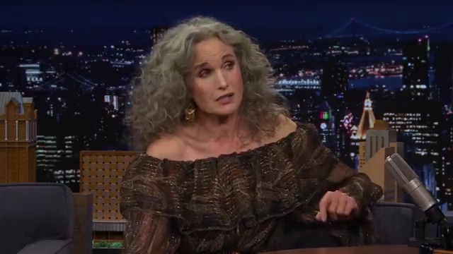Andie MacDowell calls her show The Way Home “spicy Hallmark” 🤣 Hallmark Channel #FallonTonight