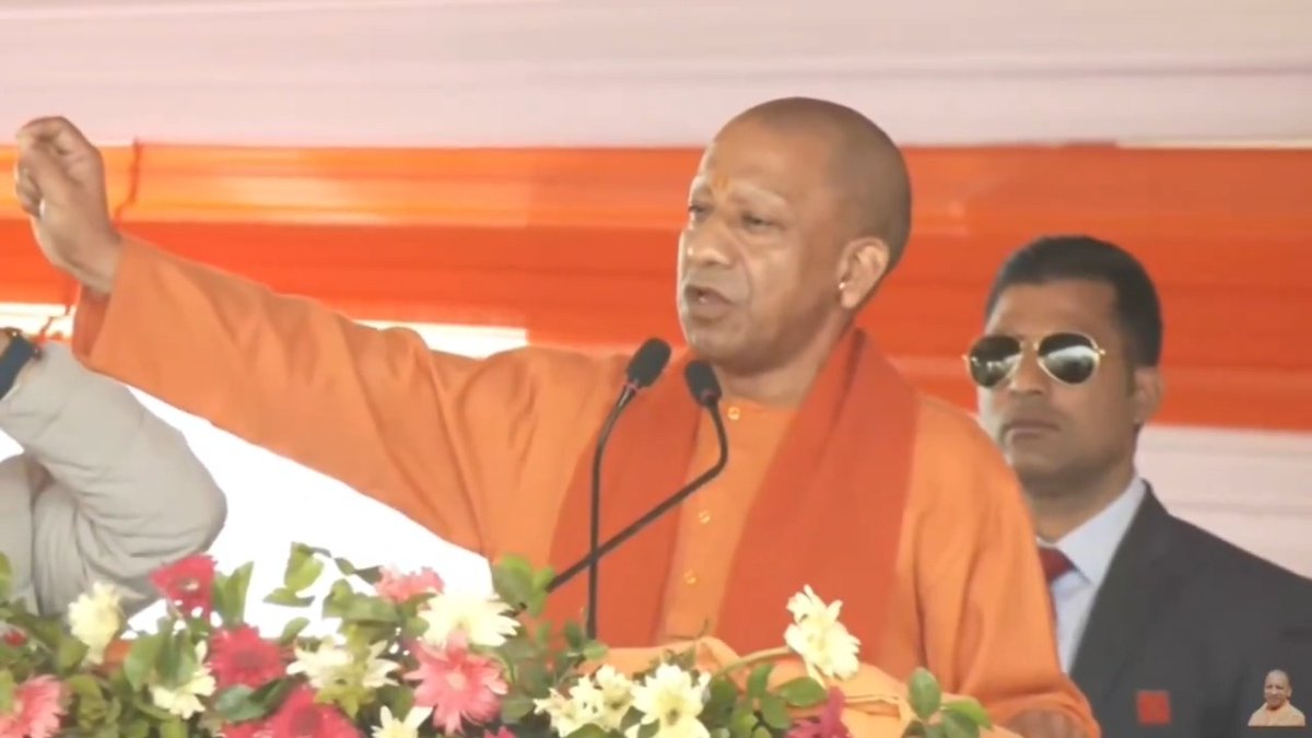 जब देश और दुनिया प्रयागराज की धरती की ओर आकर्षित हो रही है, तब समाजवादी पार्टी के अध्यक्ष एवं पूर्व मुख्यमंत्री रोज महाकुम्भ के बारे में दुष्प्रचार करते हैं। भारत की आस्था के साथ खिलवाड़ करते हैं...