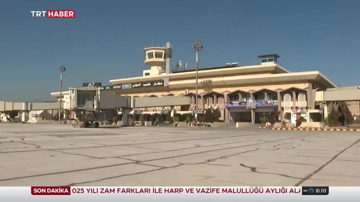 Halep Havalimanı yeniden hizmet vermek için gün sayıyor. Suriye'de rejimin devrilmesinin ardından Şam'dan ilk uçuş bu havalimanına yapılmıştı. TRT Haber, düzenli uçuşlar için çalışmaların sürdüğü havalimanını görüntüledi.