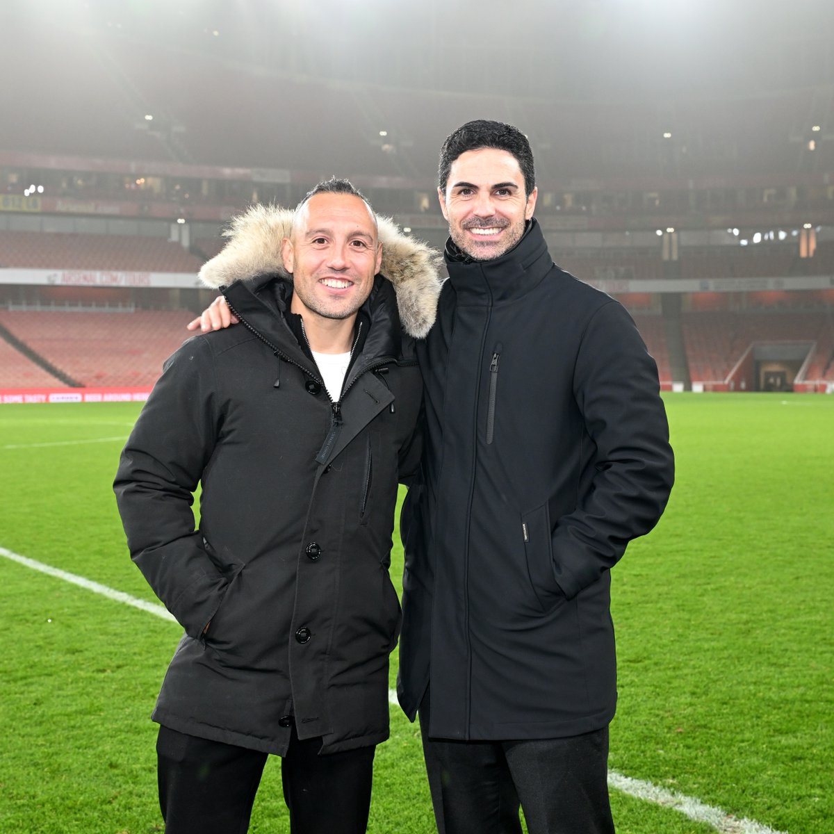 💬 "He's already one of the best coaches in the world." Santi Cazorla always knew Mikel was destined to be a manager 🤝 📺 You can watch our pre-match show Live From N5 before every home game at and our YouTube channel.