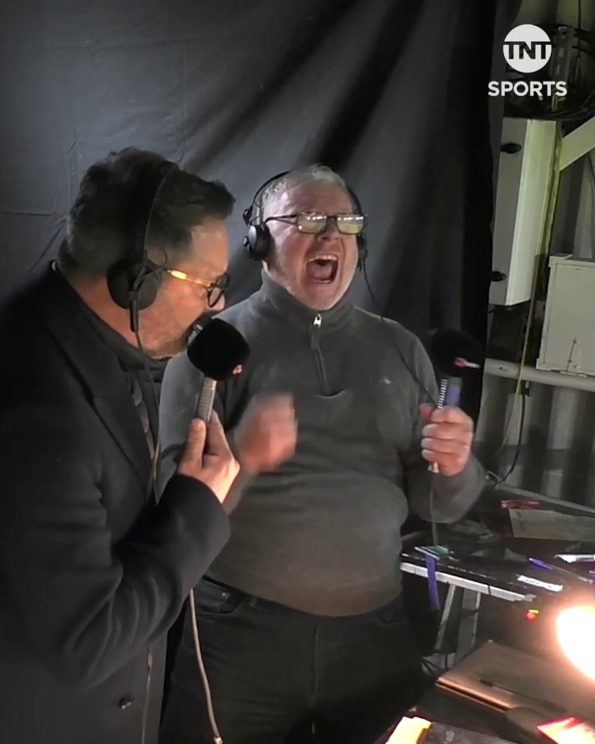 Rio and Ally react to Rangers' equaliser and Man United's winner...