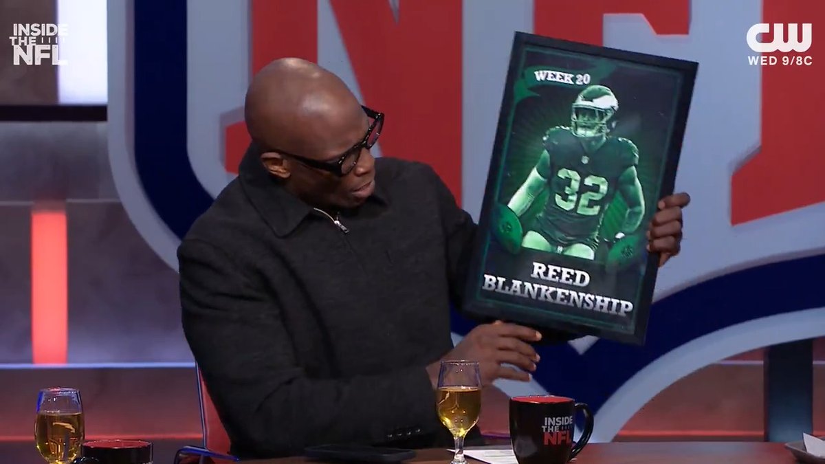 .Chad Johnson doesn't drink but he knows a thing or two about an exciting white 🤣 Congrats to Reed Blankenship on winning this weeks Football Guy! @Reedus99_reed | @realrclark25 | @joel9one