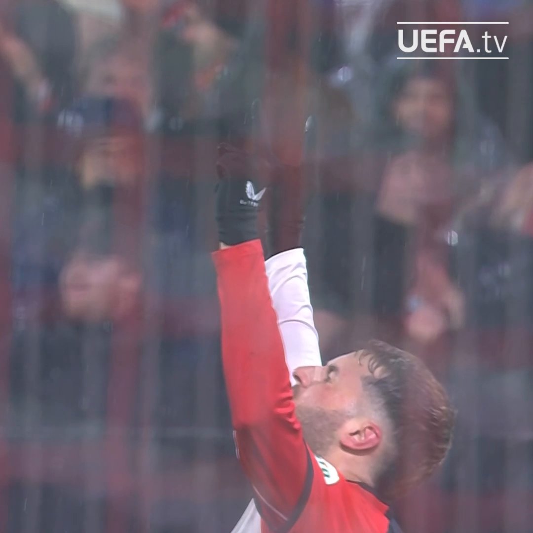 🇲🇽 Santi Giménez ️⚽️ #UCL | Feyenoord Rotterdam