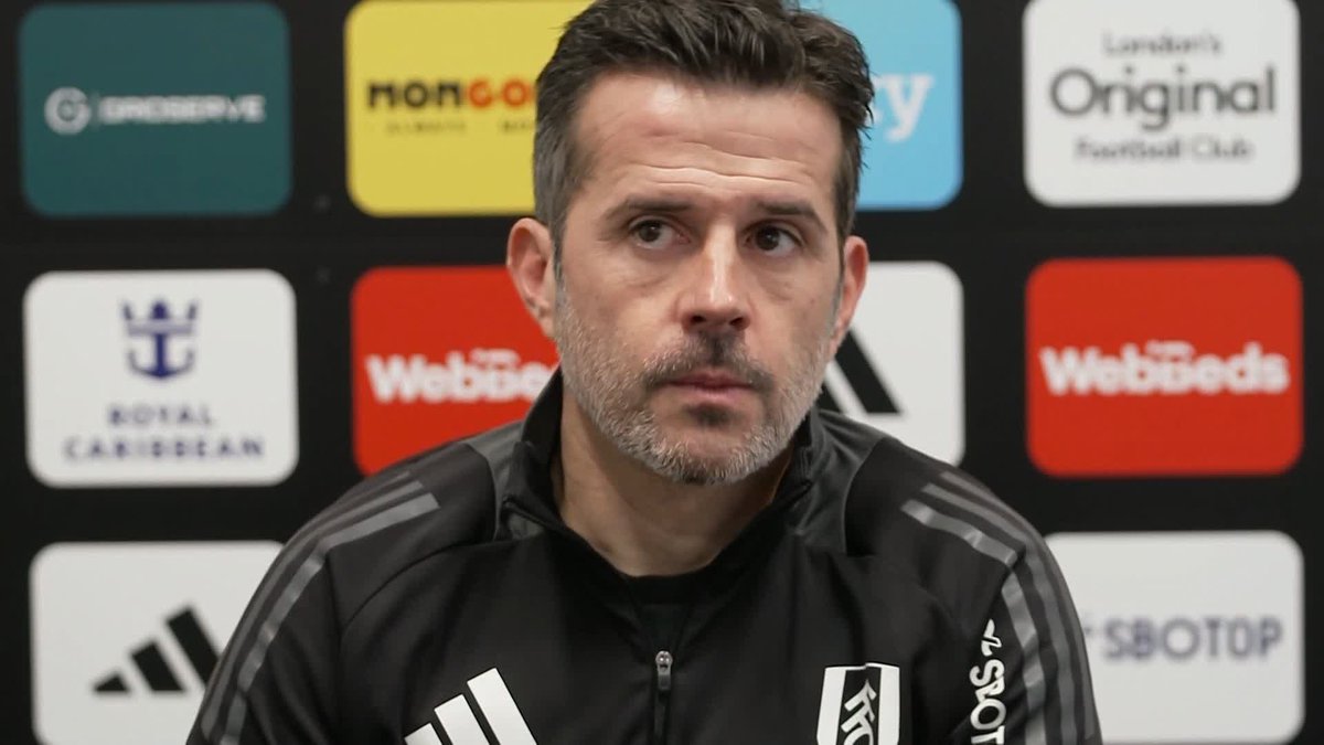 "We are here to talk about Fulham vs Man United..." 😡 Marco Silva wasn't happy with this reporter's questioning ahead of Fulham welcoming the Red Devils to Craven Cottage on Sunday.
