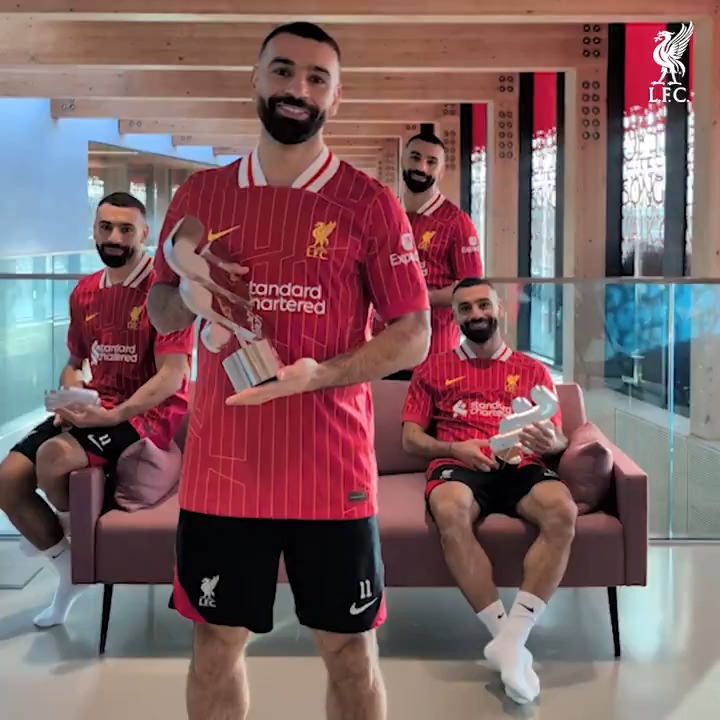 صارت أربعة يا ملك 👑 Standard Chartered