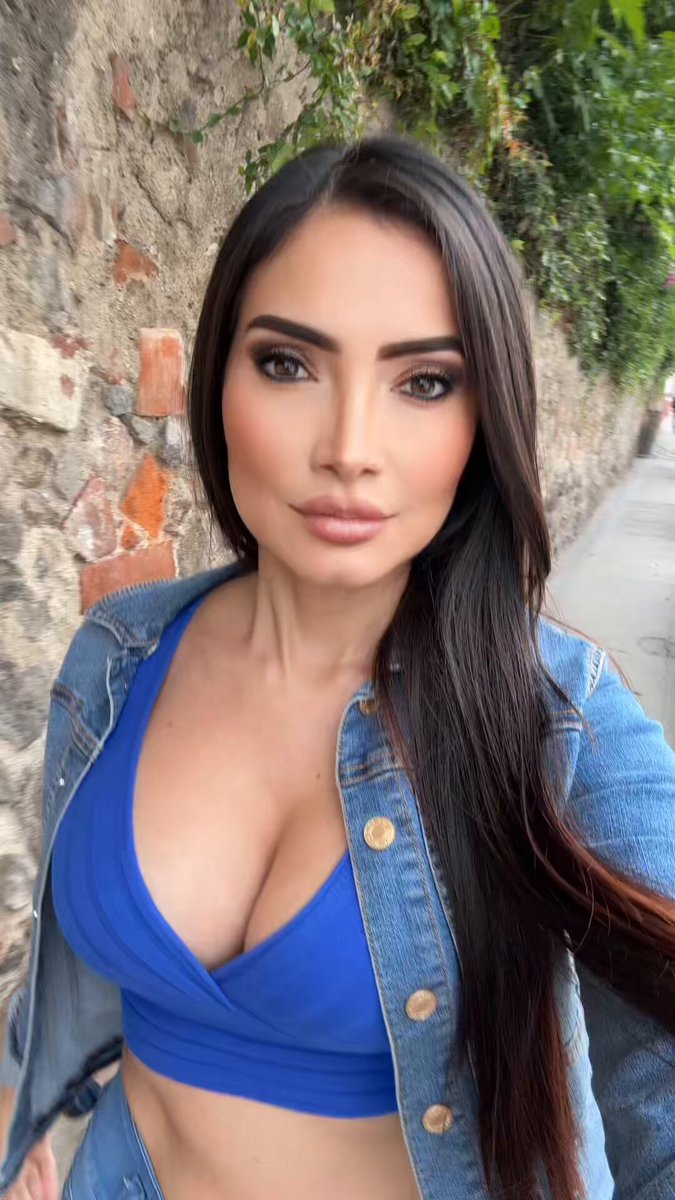 Qué te parece que tengo en mente una vuelta por la Ciudad 😘🎶