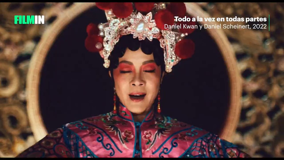 Sí, nosotros repetiríamos todas las vidas en todos los universos posibles que Michelle Yeoh recrea en “Todo a la vez en todas partes”. Arrasó en los #Oscars 2023 y hoy, por fin, llega a Filmin.