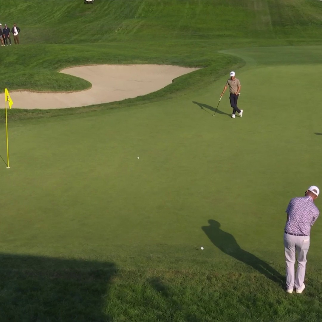 Phenomenal chip shot by Wesley Bryan on 11. 🤌 📺 CBS