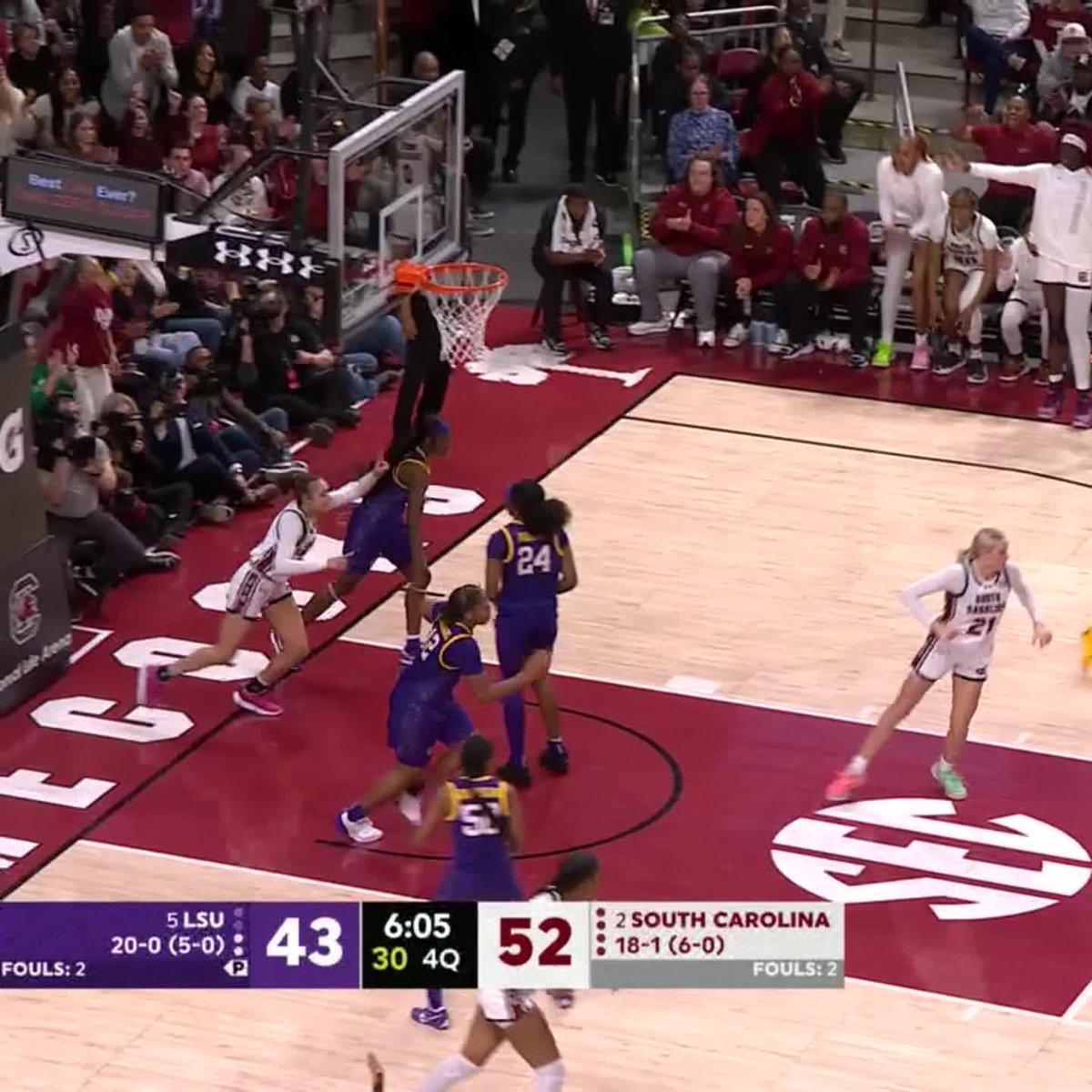 This sequence from Tessa Johnson 🔥 South Carolina is rollin'‼️ 📺 ESPN
